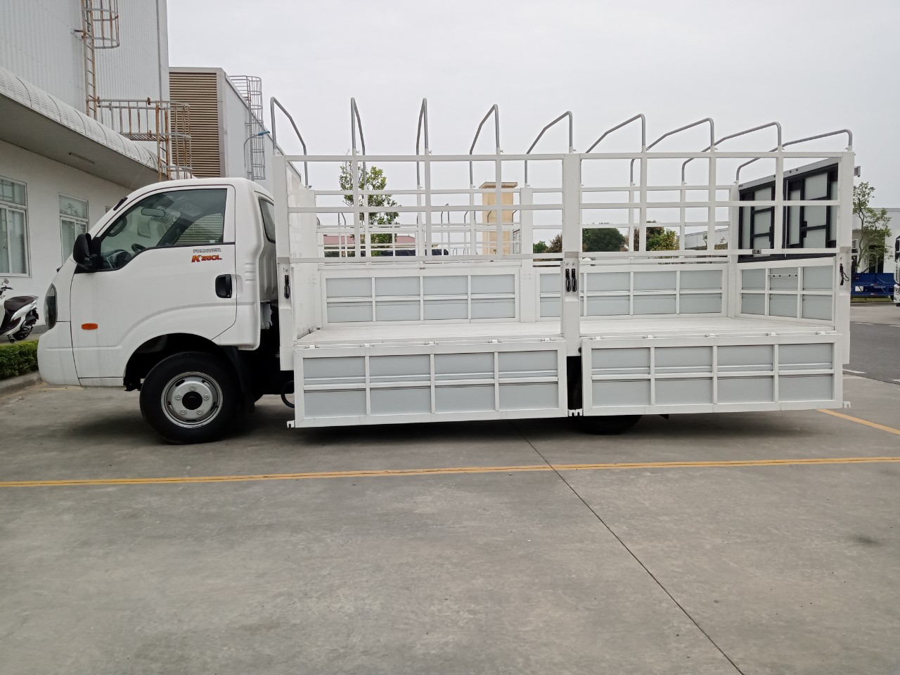 xe tải Thaco 2.4 tấn KIA K250L
