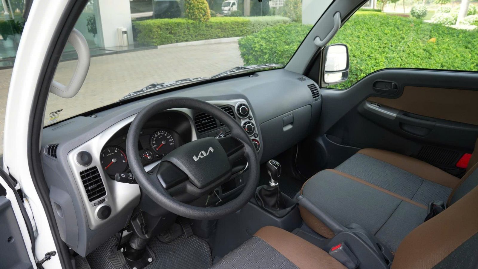 nội thất K200 E5